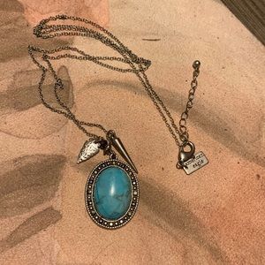 Turquoise pendant necklace with arrowhead charm
